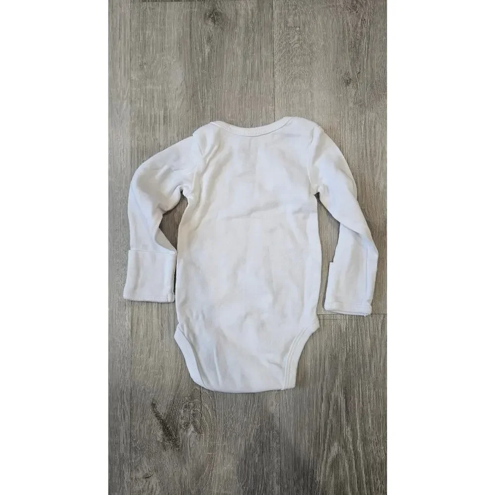 Carter's Newborn Bundle of Two Body Suits Short and Long Sleeve Pack
